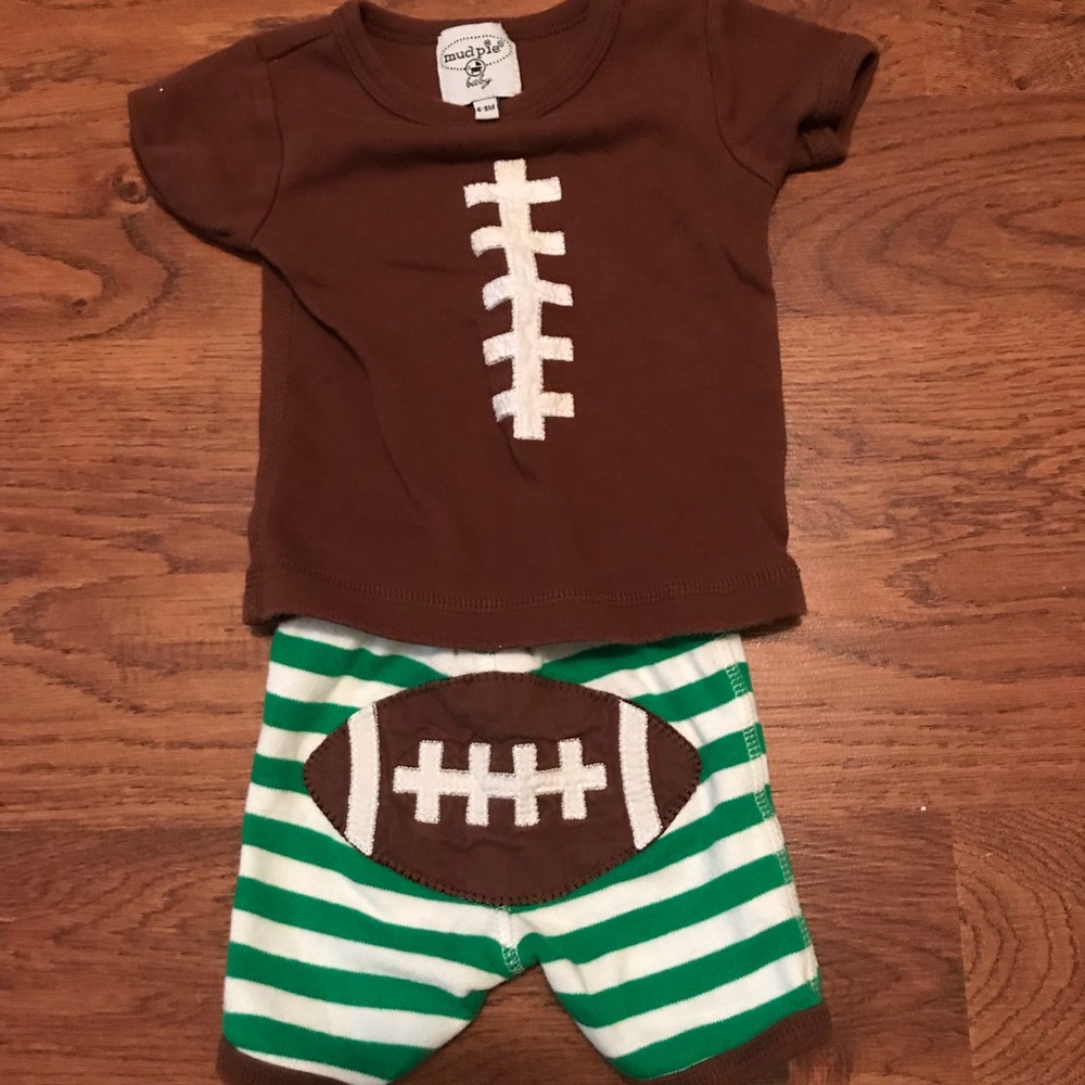 Mud Pie Football Outfit 🏈💚